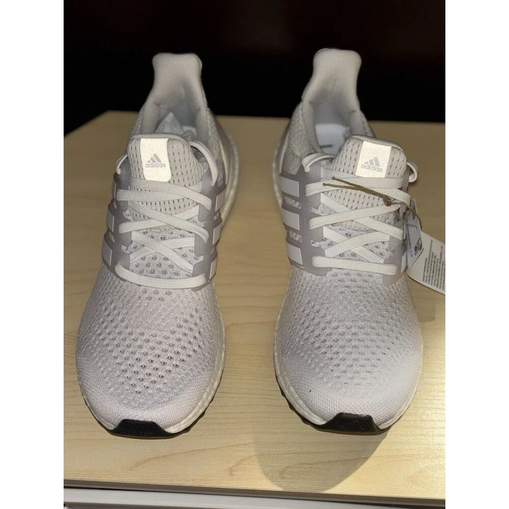 New Mens Adidas Ultraboost 1.0 Cloud white Shoes Size 7.5 Retail $180